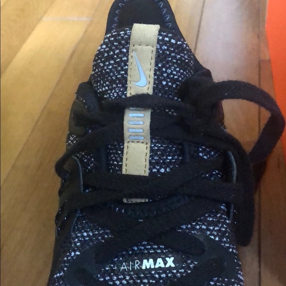 Nike air max shoes - Picture 4 of 4